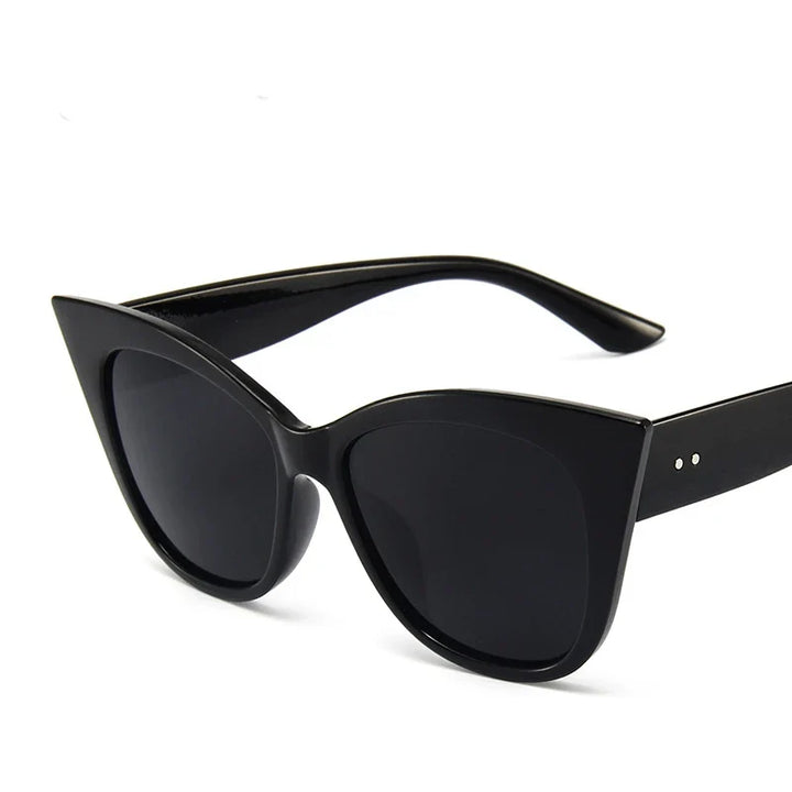 Oasis | Women's Oversized Cat-Eye Sunglasses with Gradient Lenses
