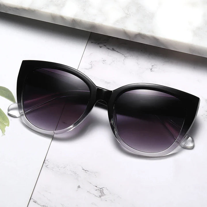 Riley | Women's Butterfly Sunglasses with Gradient Lenses