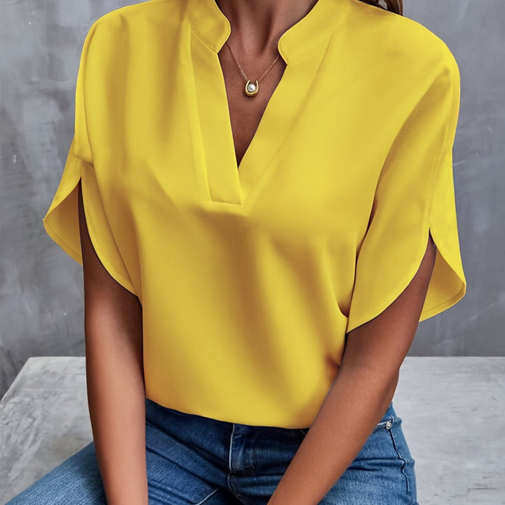 Tara | Women's V Neck Short Sleeve Top