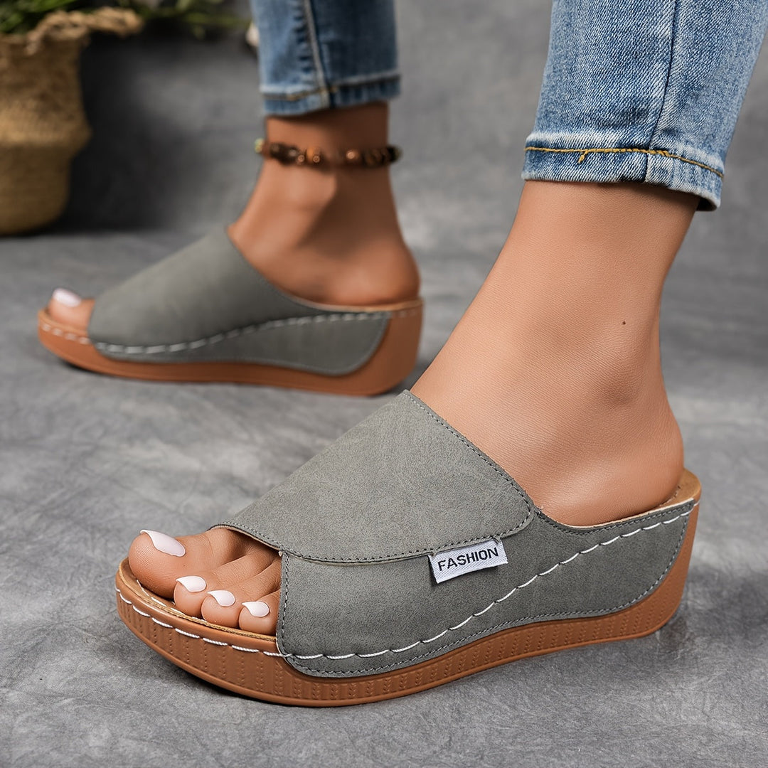 Shanna | Women's Comfortable Wedge Slide Sandals
