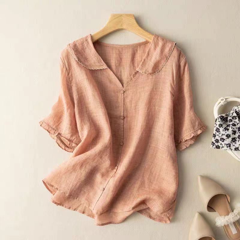 Peach Zinnia women's button-front blouse in size M, featuring a unique scalloped collar.